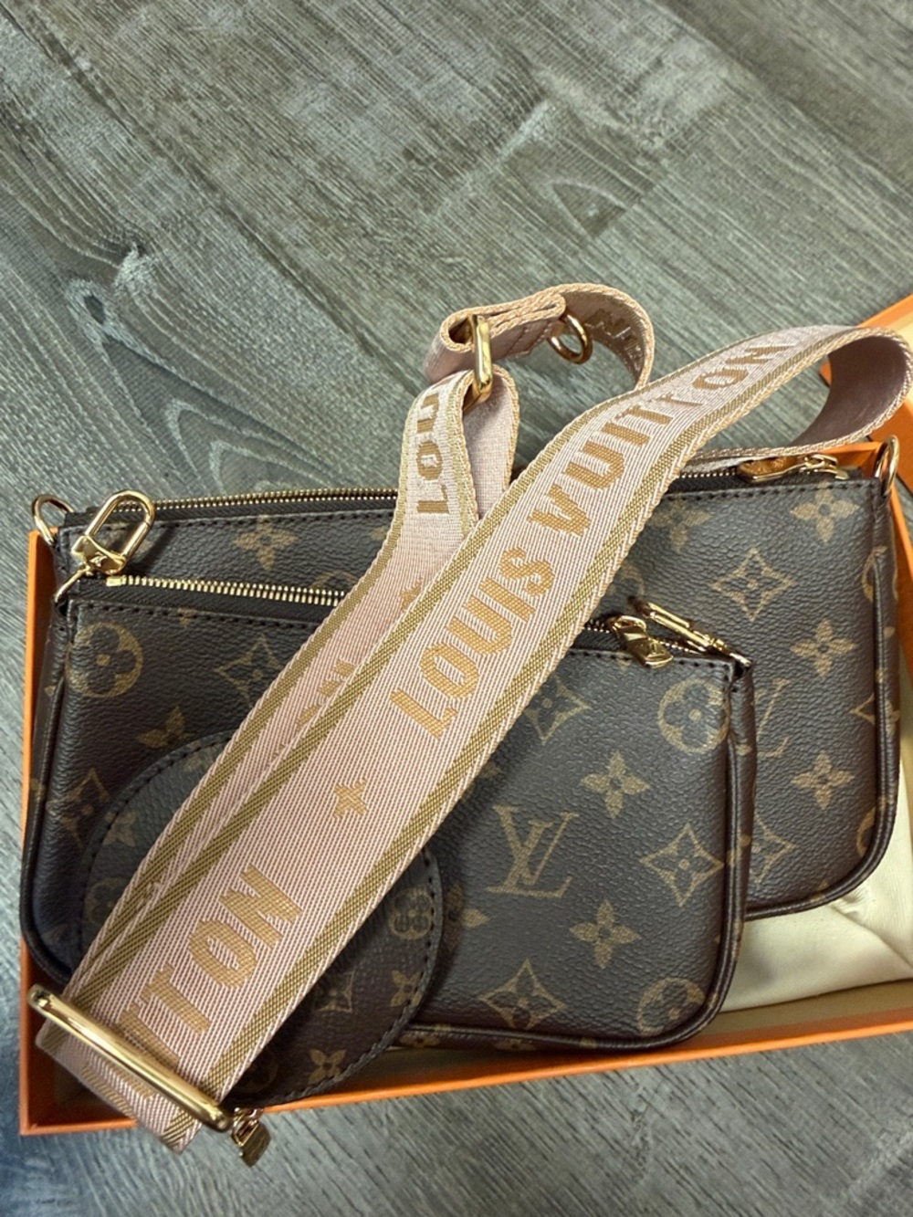 Louis Vuitton Brown Monogram Pochette with Pink Webbing Strap - Picture 3 of 6